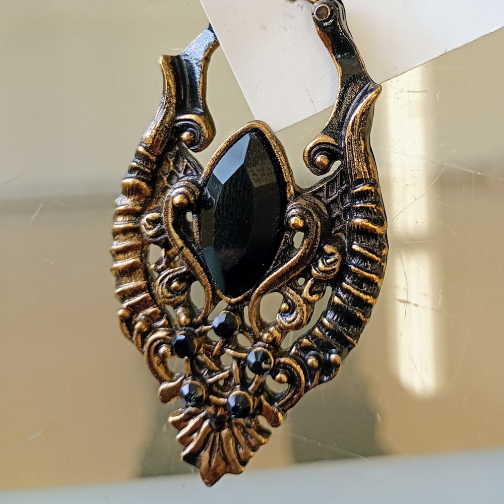 Restyle Gothic Gold And Black Earrings